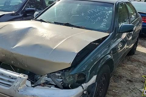 Photo of 1999 Toyota Camry