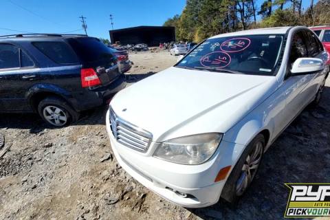 Photo of 2009 Mercedes-Benz C300
