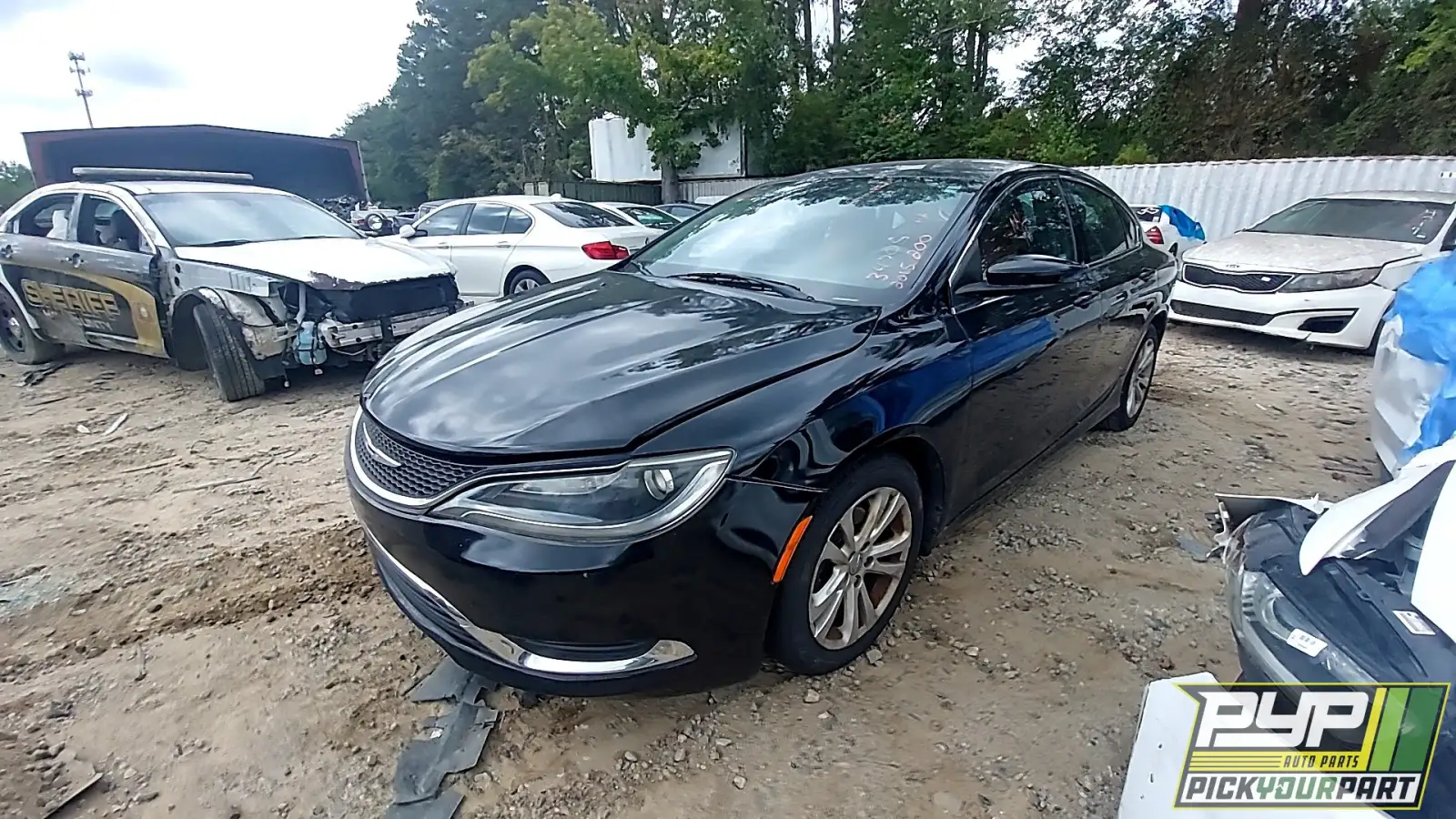 Photo of 2015 Chrysler 200