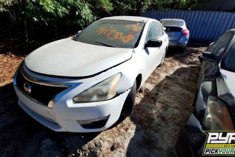 Photo of 2015 Nissan Altima