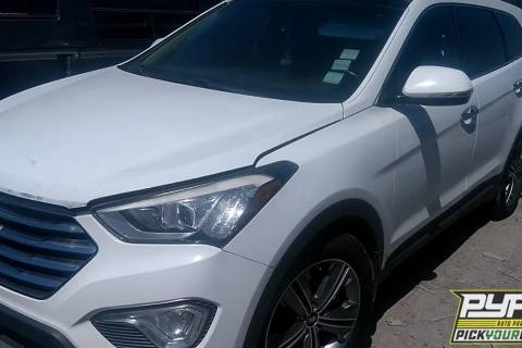 Photo of 2015 Hyundai Santa Fe