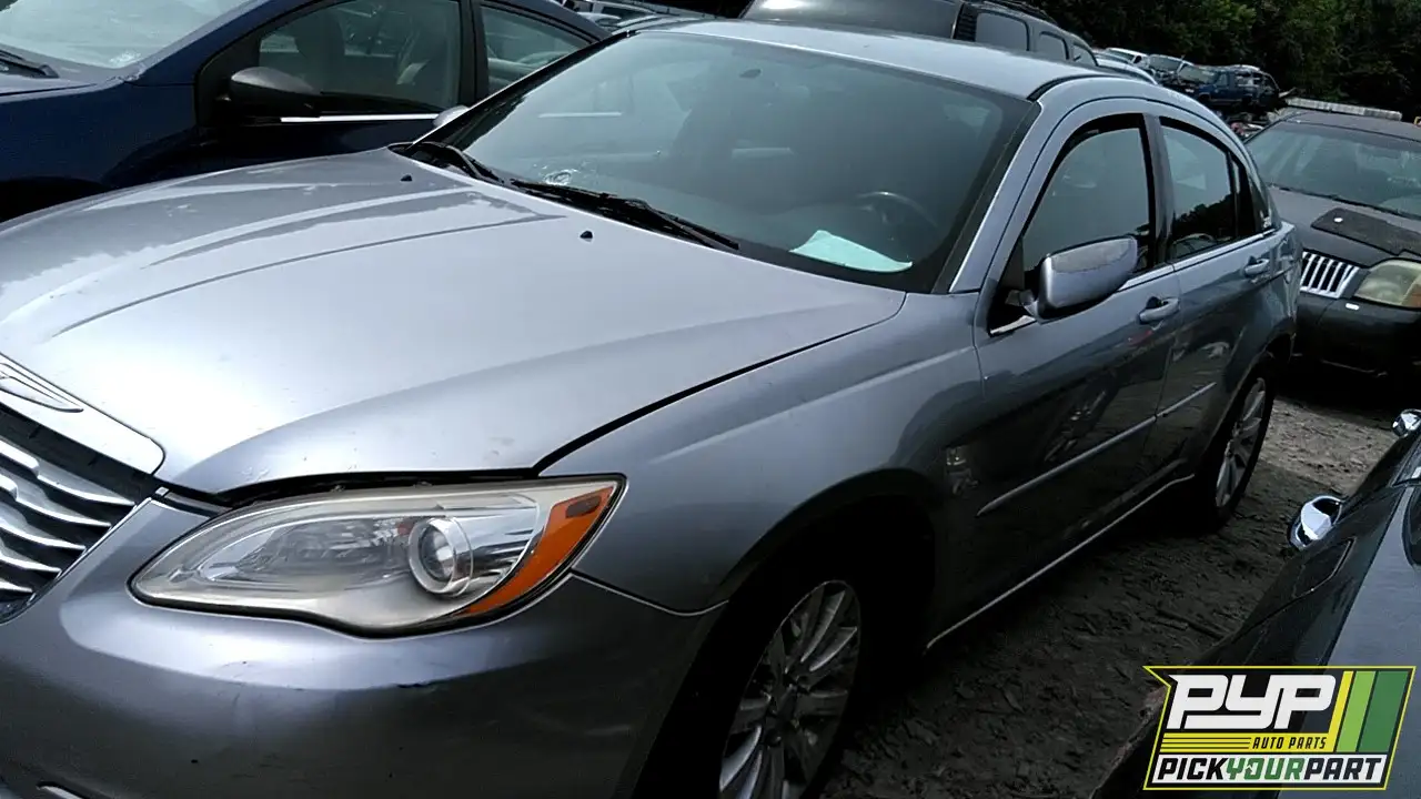 Photo of 2013 Chrysler 200