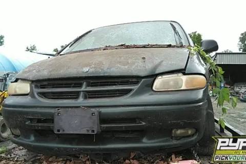 Photo of 1998 Dodge Grand Caravan