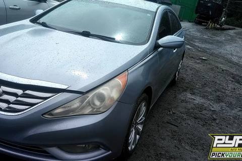 Photo of 2011 Hyundai Sonata