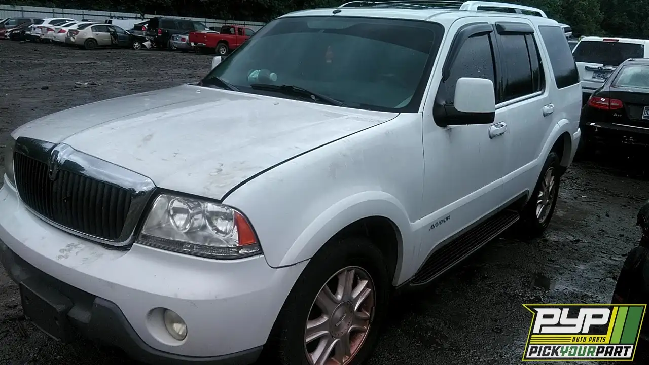 Photo of 2004 Lincoln Aviator