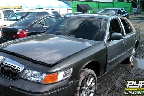 Photo of 2001 Mercury Grand Marquis