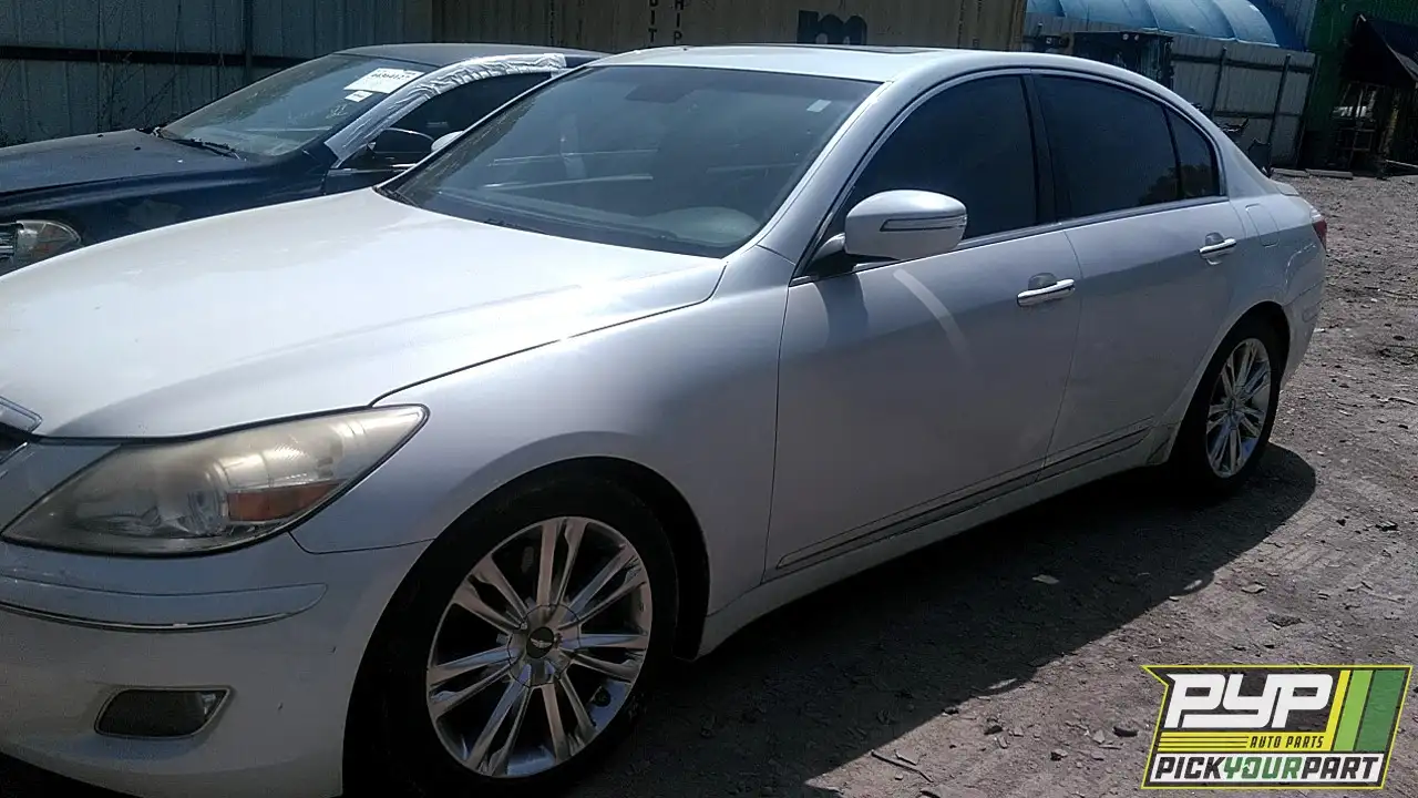 Photo of 2010 Hyundai Genesis