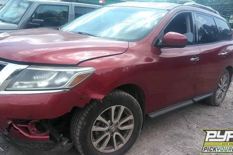 Photo of 2014 Nissan Pathfinder