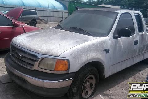 Photo of 2004 Ford F-150 Heritage