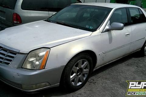 Photo of 2006 Cadillac Dts