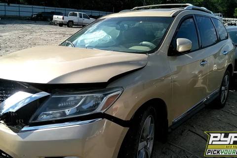 Photo of 2013 Nissan Pathfinder