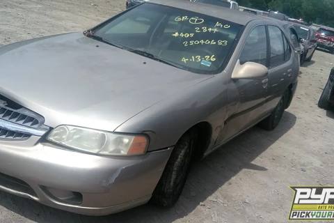 Photo of 2001 Nissan Altima