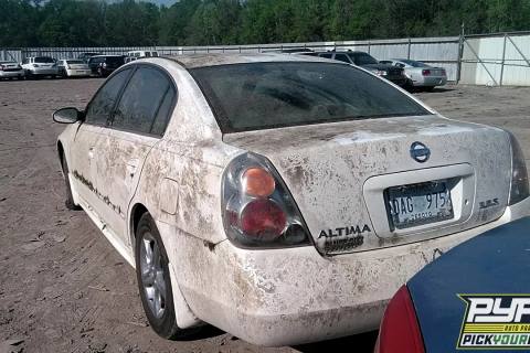 Photo of 2003 Nissan Altima