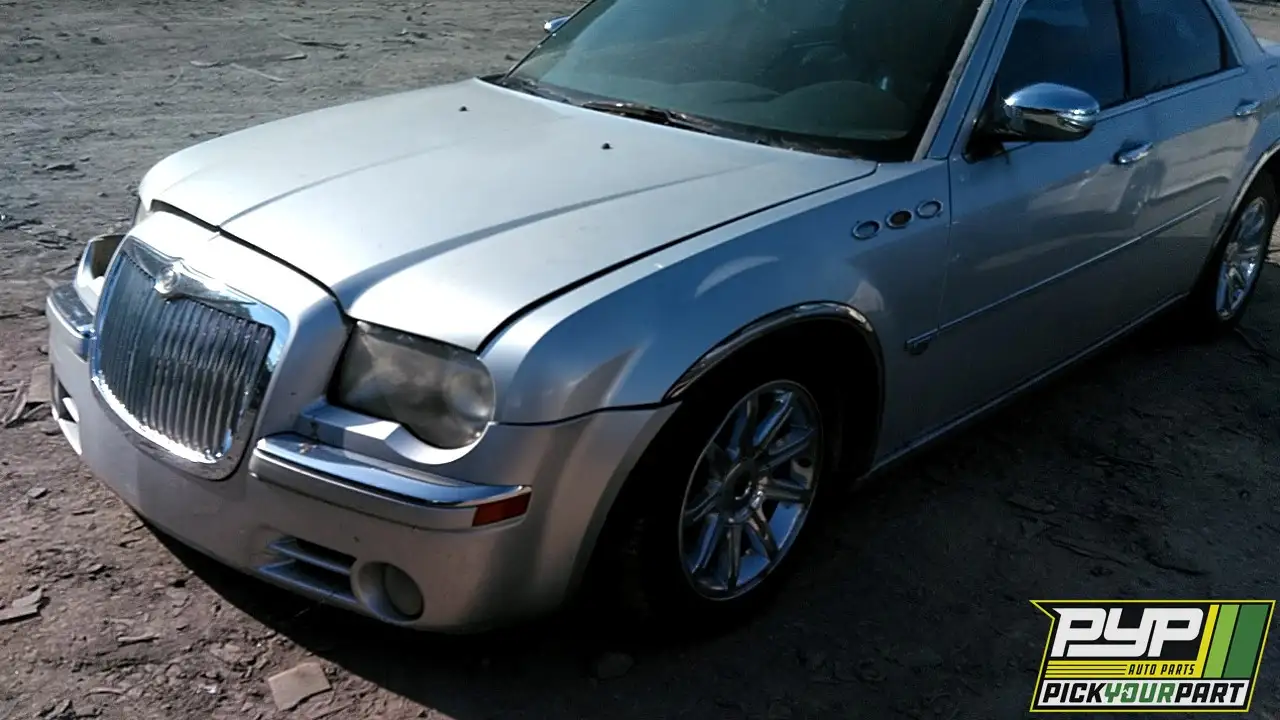 Photo of 2005 Chrysler 300