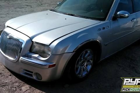 Photo of 2005 Chrysler 300
