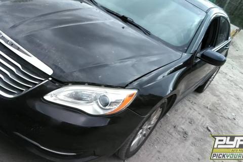 Photo of 2012 Chrysler 200