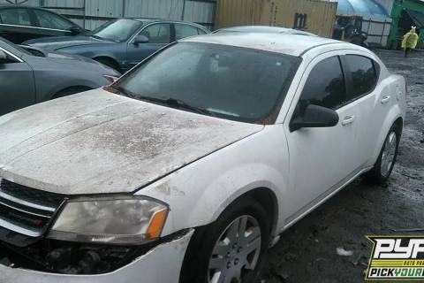 Photo of 2014 Dodge Avenger
