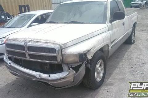 Photo of 1999 Dodge Ram 1500