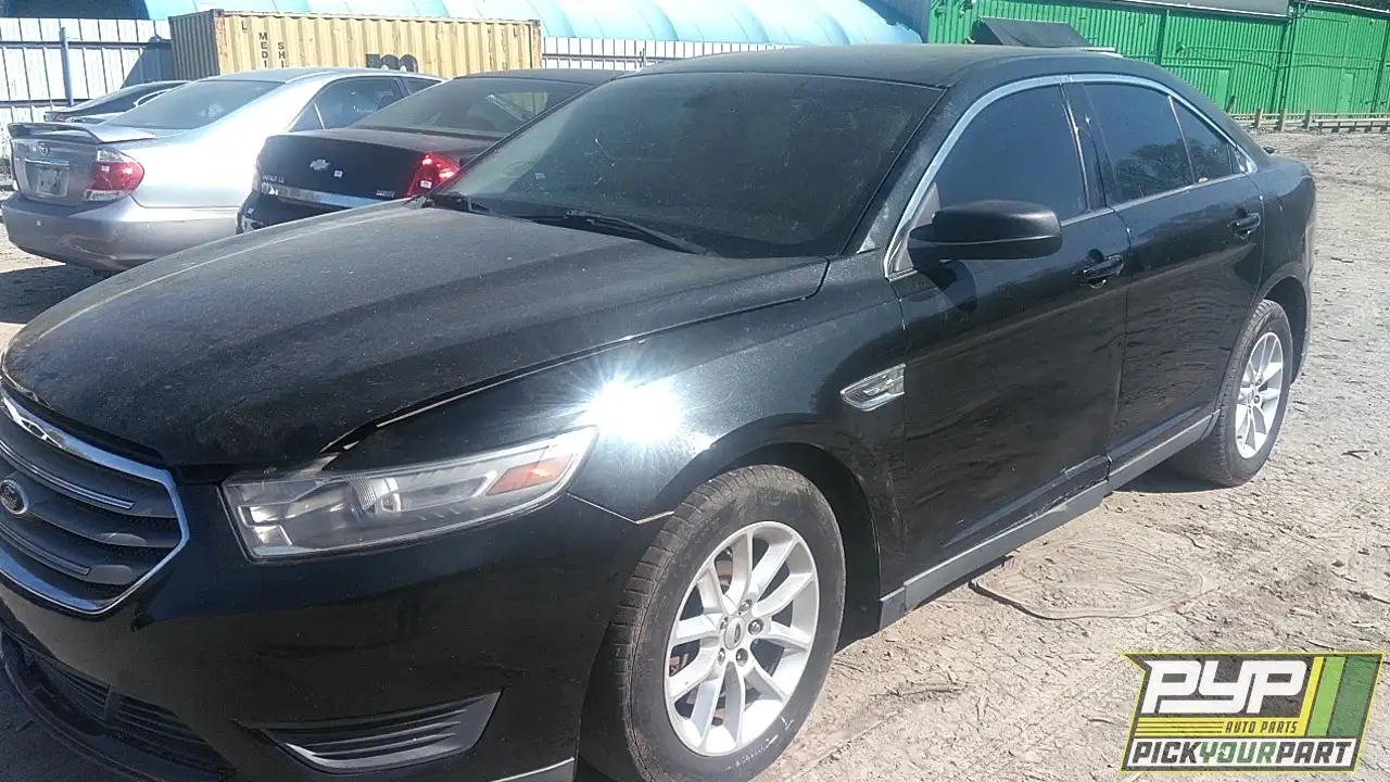 Photo of 2013 Ford Taurus