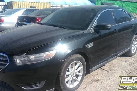 Photo of 2013 Ford Taurus