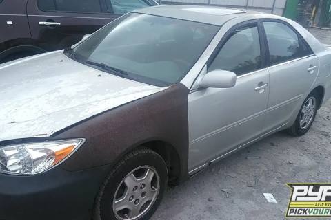 Photo of 2003 Toyota Camry