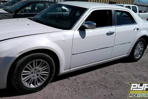 Photo of 2010 Chrysler 300