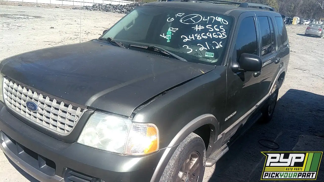 Photo of 2004 Ford Explorer