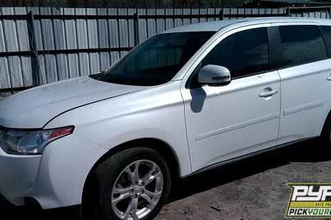 Photo of 2014 Mitsubishi Outlander