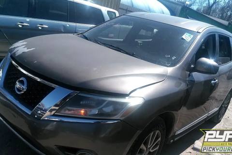 Photo of 2013 Nissan Pathfinder