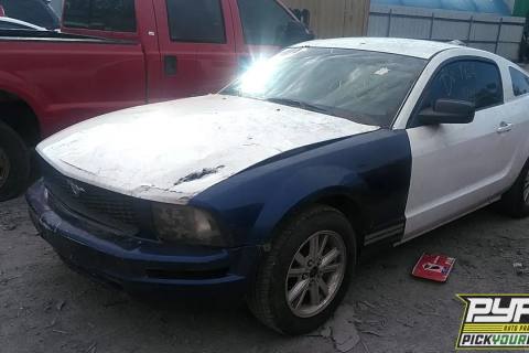 Photo of 2008 Ford Mustang