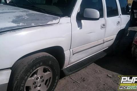 Photo of 2004 Chevrolet Tahoe