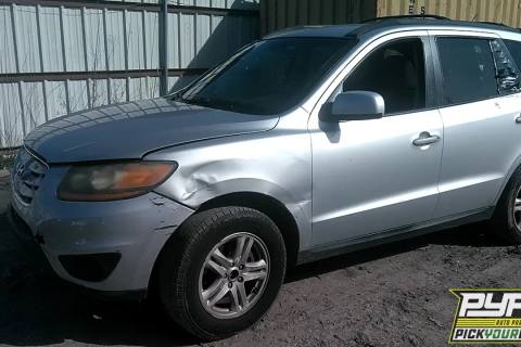 Photo of 2011 Hyundai Santa Fe