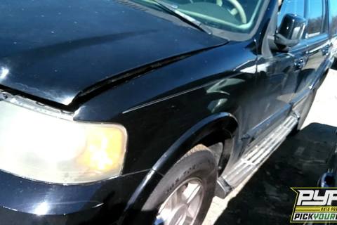 Photo of 2006 Ford Expedition