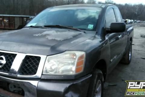 Photo of 2006 Nissan Titan