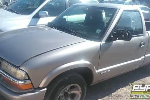 Photo of 1999 Chevrolet S10