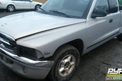 Photo of 2000 Dodge Dakota