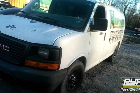 Photo of 2010 Gmc Savana 1500