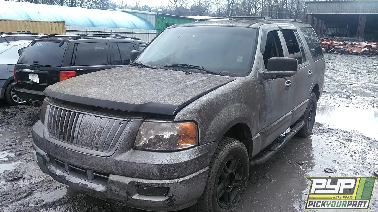 Photo of 2004 Ford Expedition