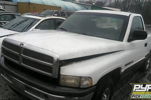 Photo of 2001 Dodge Ram 1500