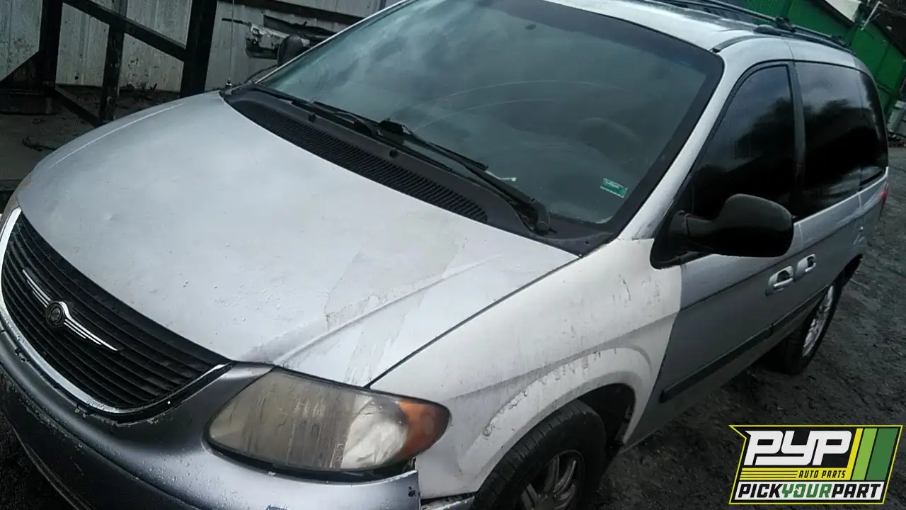 Photo of 2005 Chrysler Town & Country