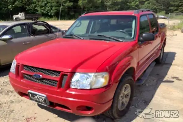 Photo of 2005 Ford Explorer Sport Trac