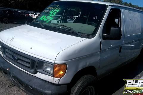 Photo of 2007 Ford E-250