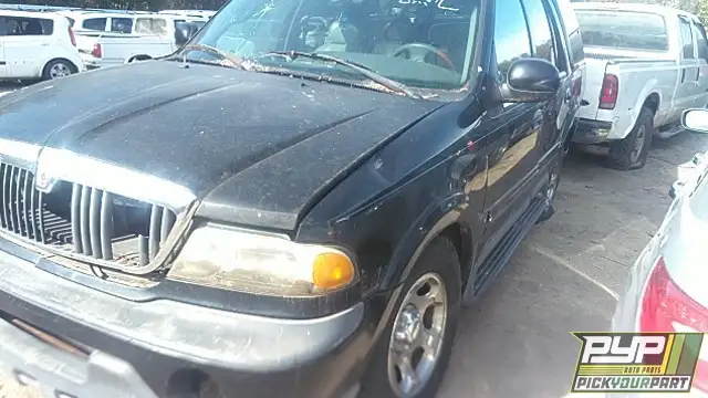 Photo of 1999 Lincoln Navigator