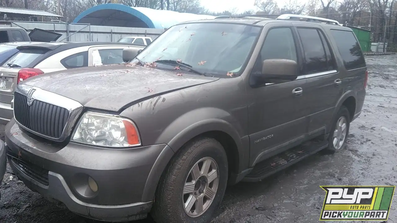 Photo of 2003 Lincoln Navigator