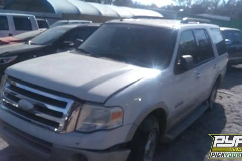 Photo of 2008 Ford Expedition