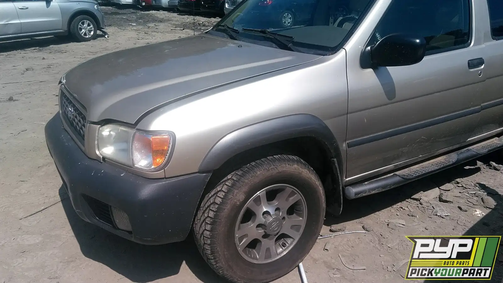 Photo of 2001 Nissan Pathfinder