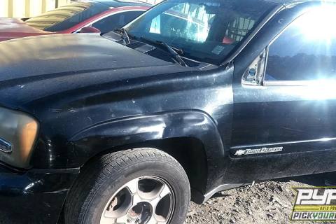 Photo of 2002 Chevrolet Trailblazer