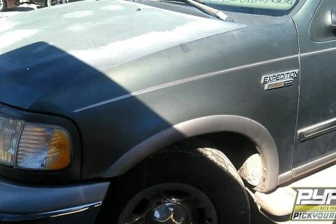 Photo of 2000 Ford Expedition