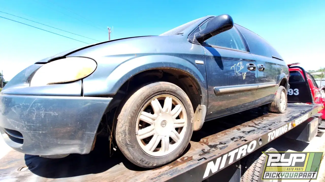 Photo of 2007 Chrysler Town & Country