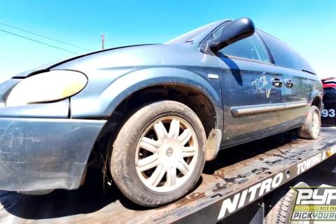 Photo of 2007 Chrysler Town & Country